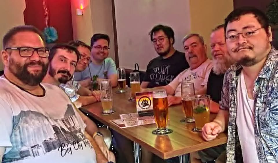 Medvědí pokec / Bear Hangout