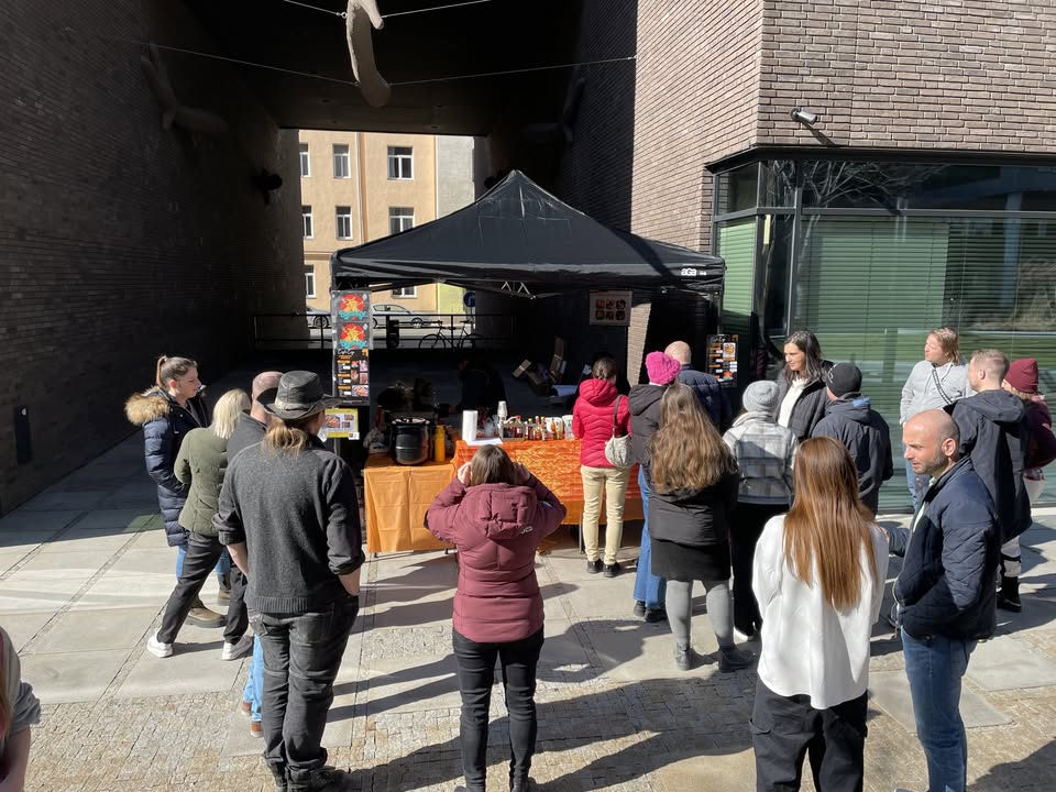 STREETFOOD NA VLNĚNĚ / STREETFOOD AT VLNĚNA