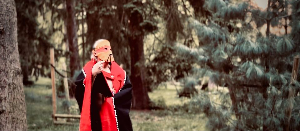 The Native American Bare Wolf | Performance and Presentation