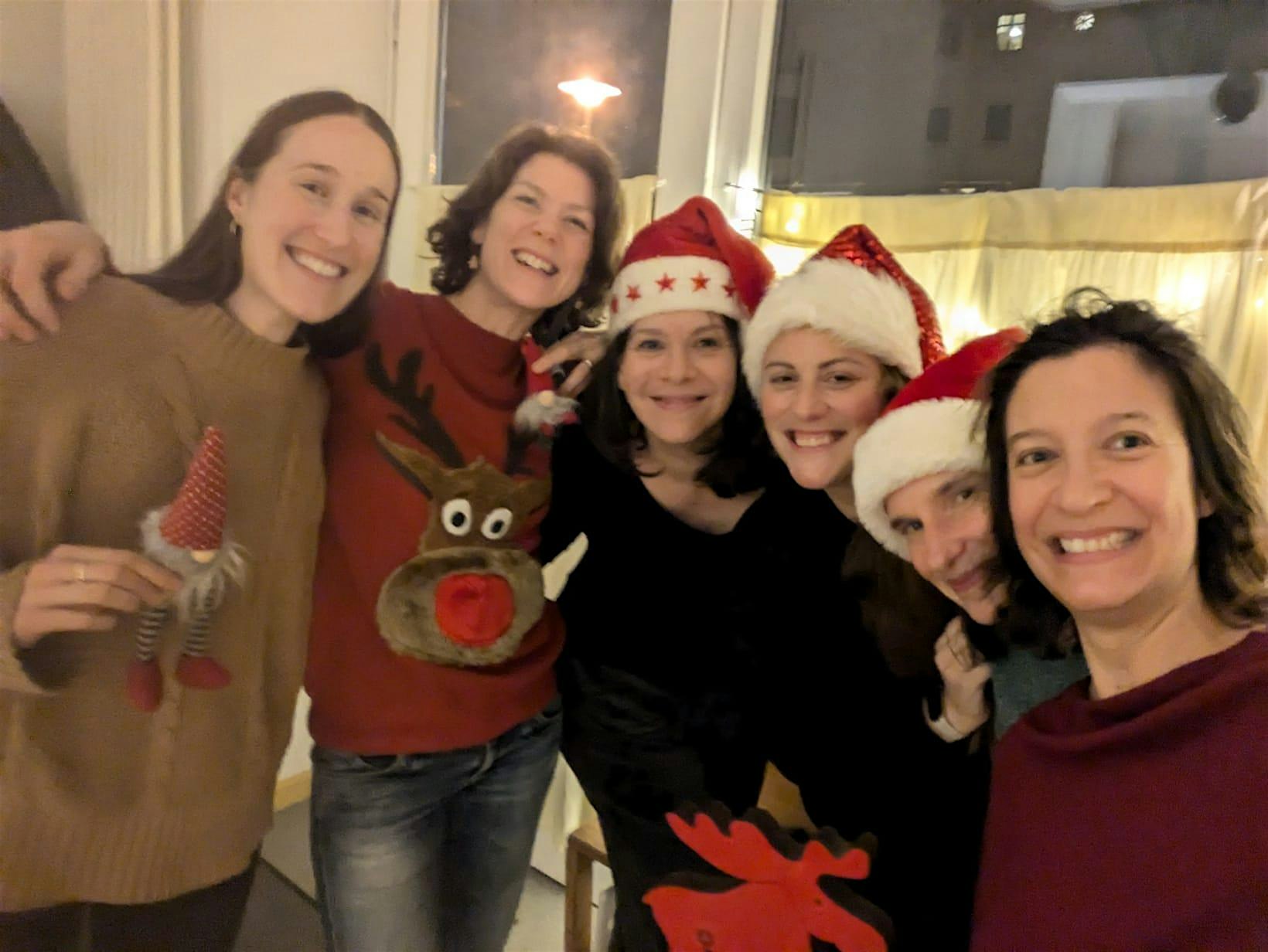 Womxn's & NB Circle: Christmas Social & Networking