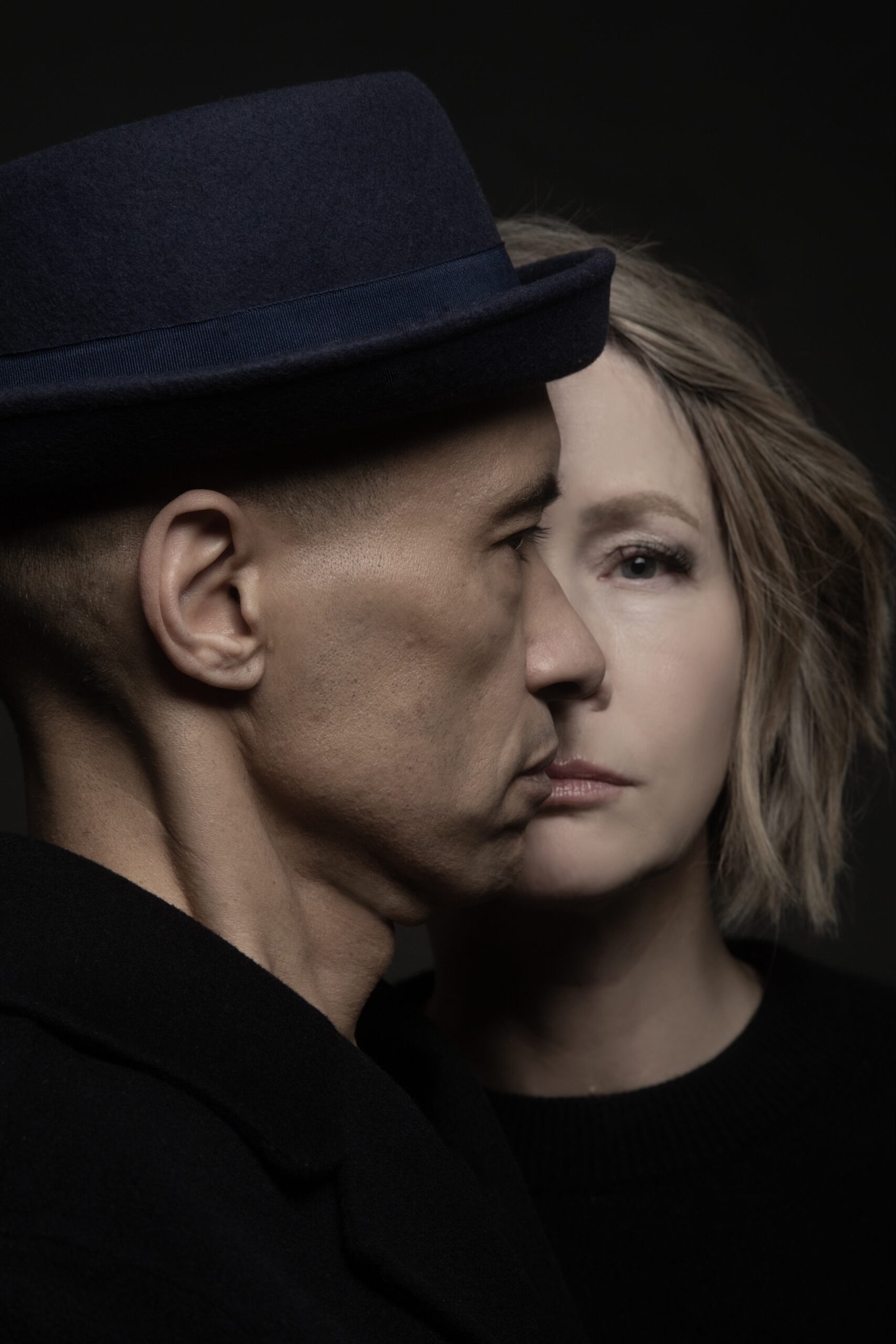 KIIŌTŌ (Feat. LOU RHODES of LAMB) // Theater im Delphi - Berlin