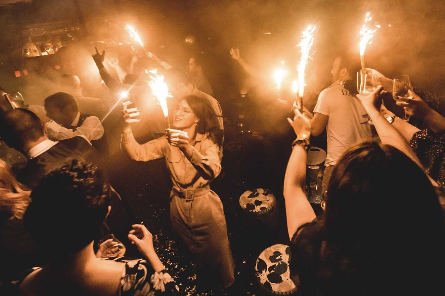 The New Year's Eve Cabaret Show – Open Bar & DJ