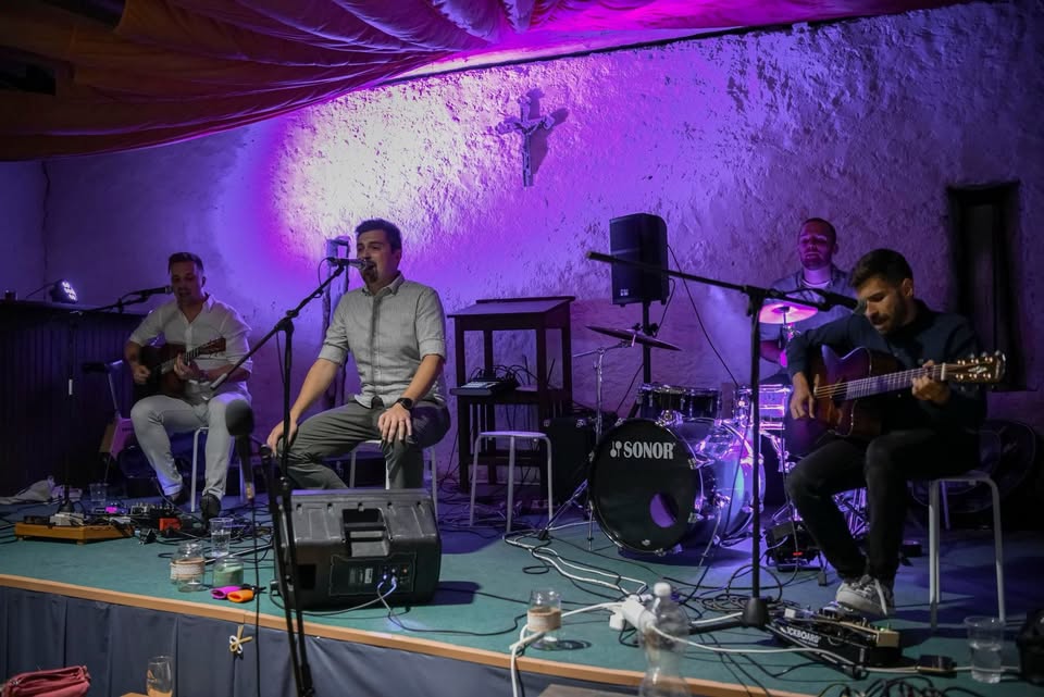 Live music kapela Lumeni na Terase Smíchov