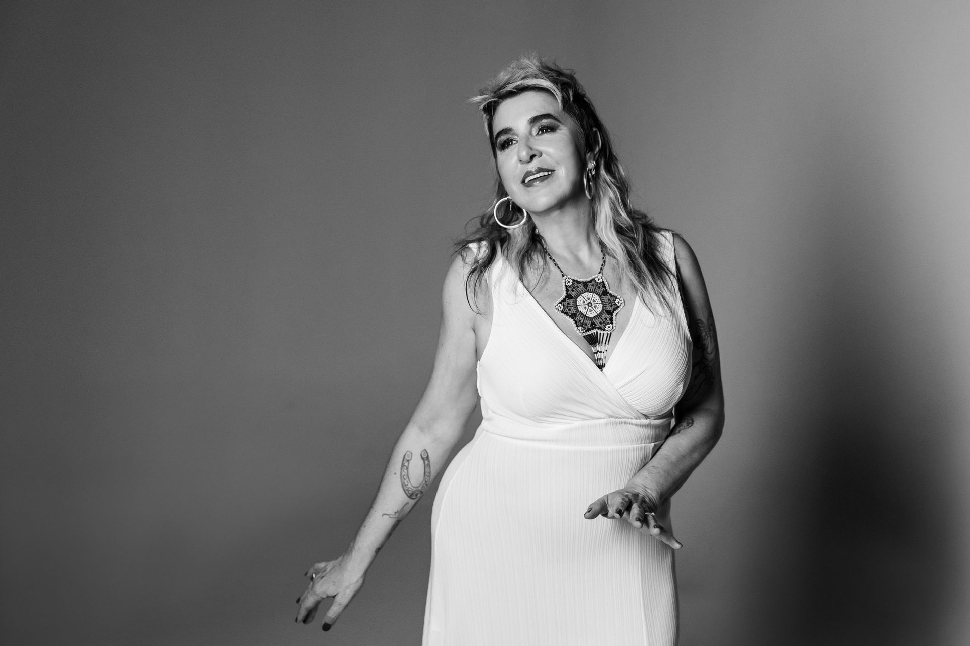 Amparo Sanchez in Bitterzoet