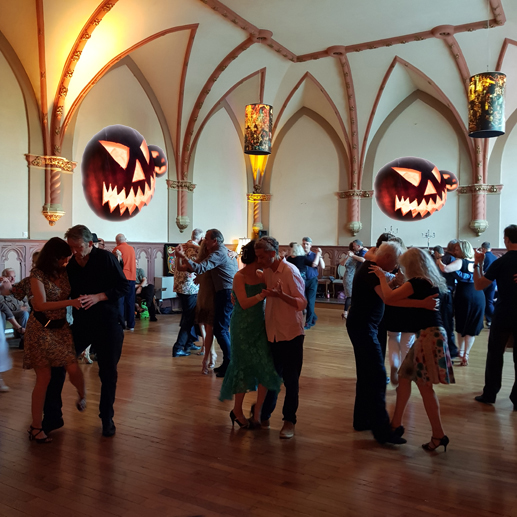 LA CATEDRAL by Tangoloft Berlin mit Gast Trainer Jens Stuller
