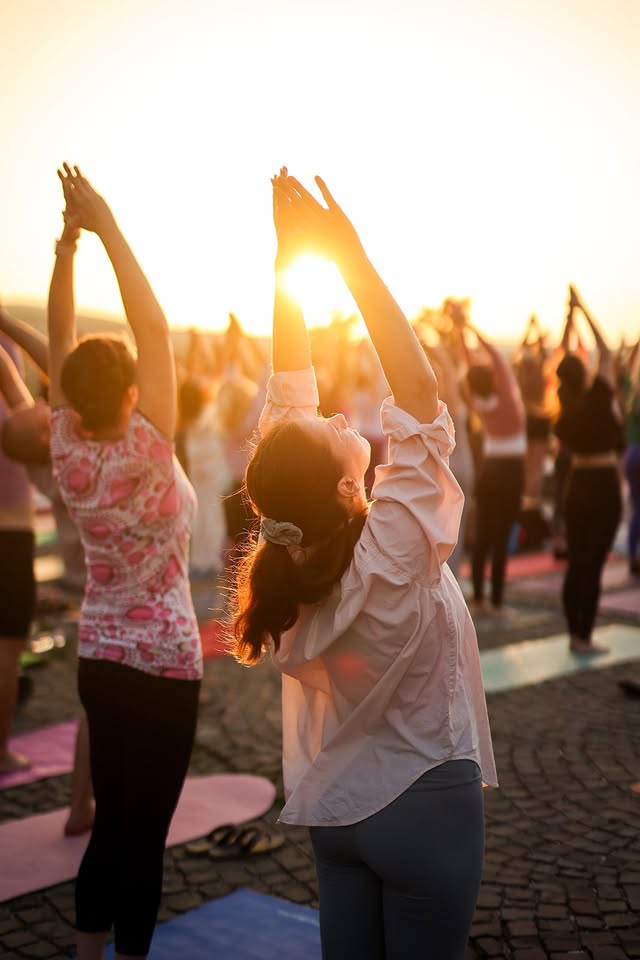 Sunrise Yoga na Nitrianskom hrade