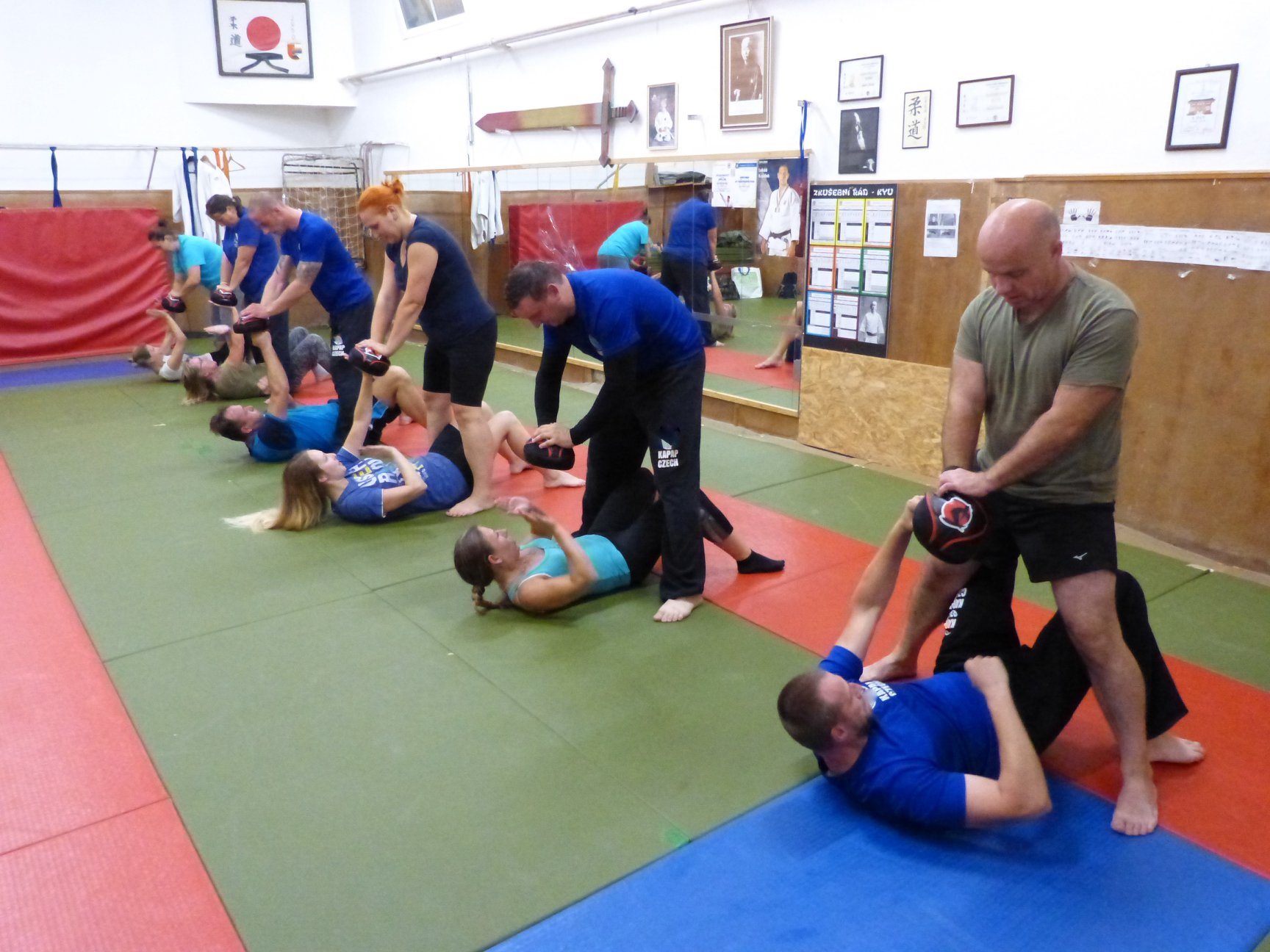 POVAŽSKÁ BYSTRICA (SK): Verejný seminár sebeobrany KRAV MAGA & KAPAP
