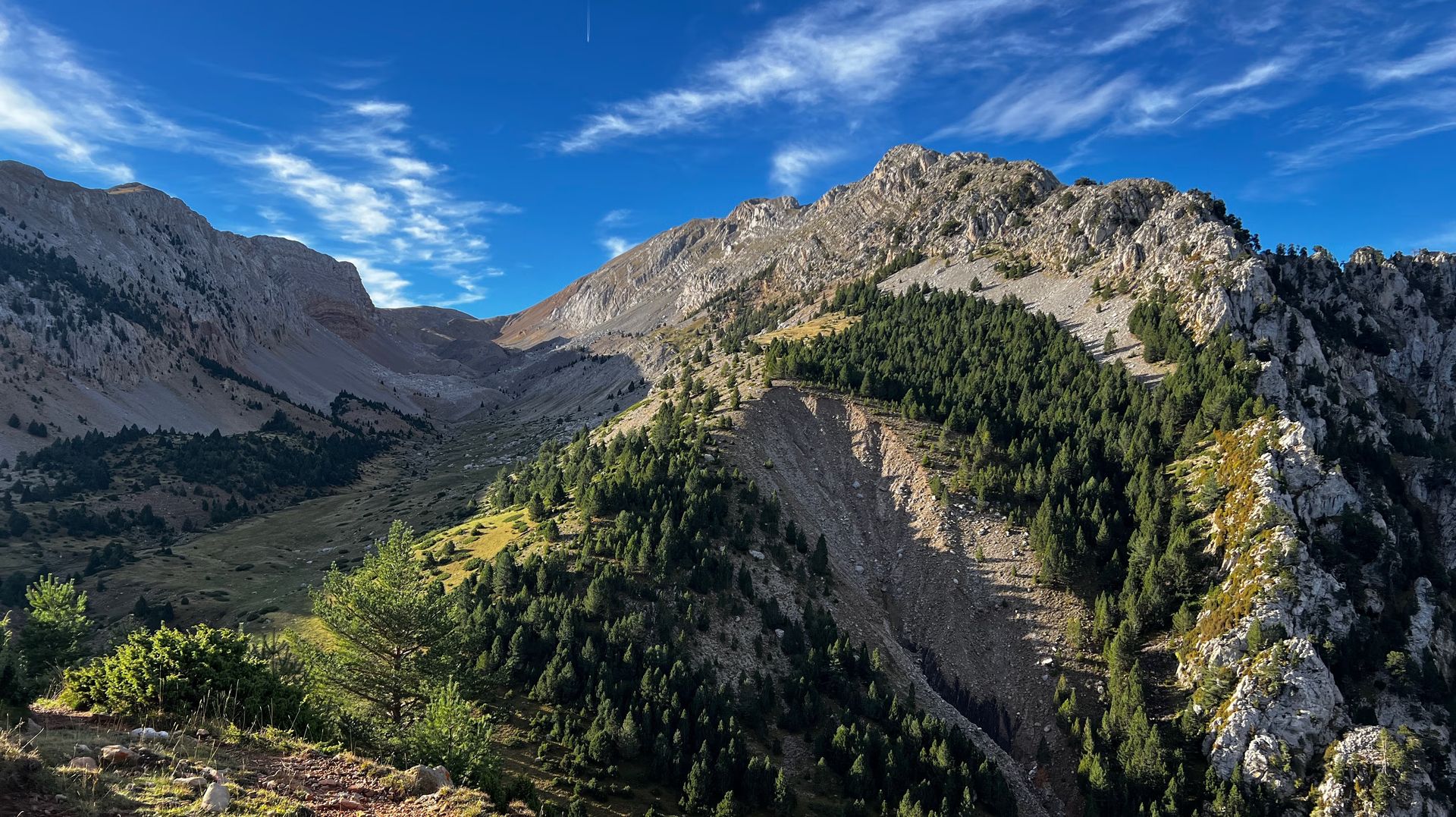 🔝⛰️ Turbón 2.492M -Montaña Mágica de Aragón 2D/1N-hiking/senderismo