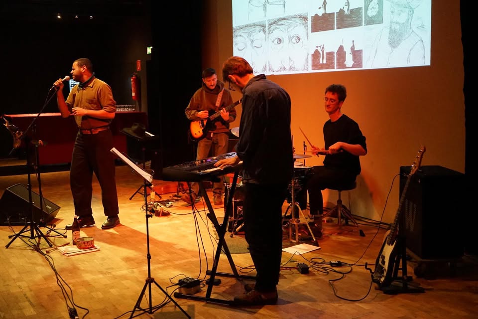 Rotten hands v Potrvá