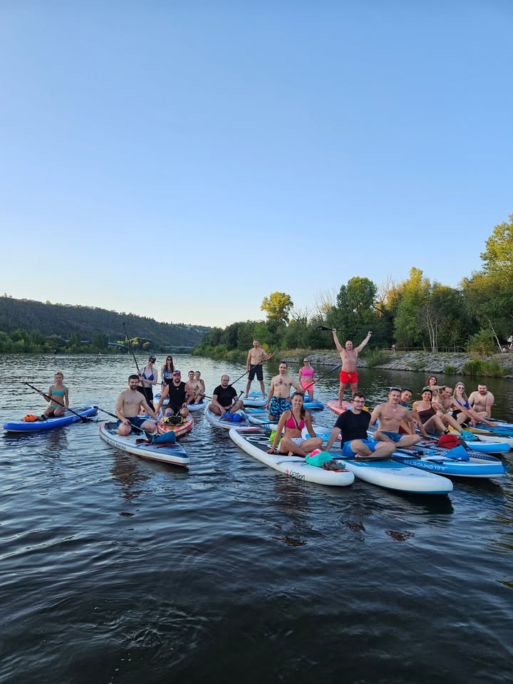 Paddleboardy v Braníku #2+večerní oheň