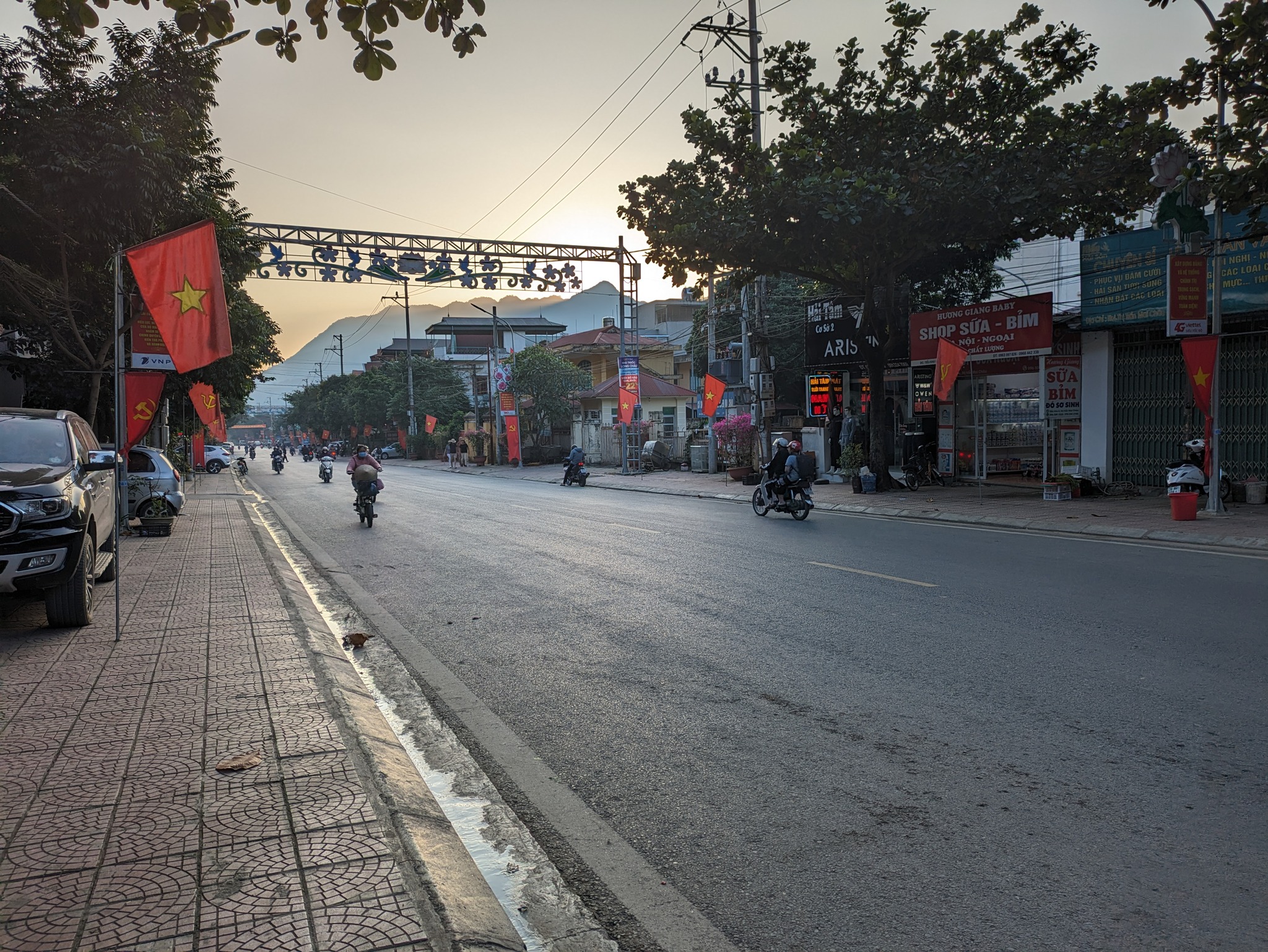 Cestovatelský večer - Svatební cesta Vietnamem