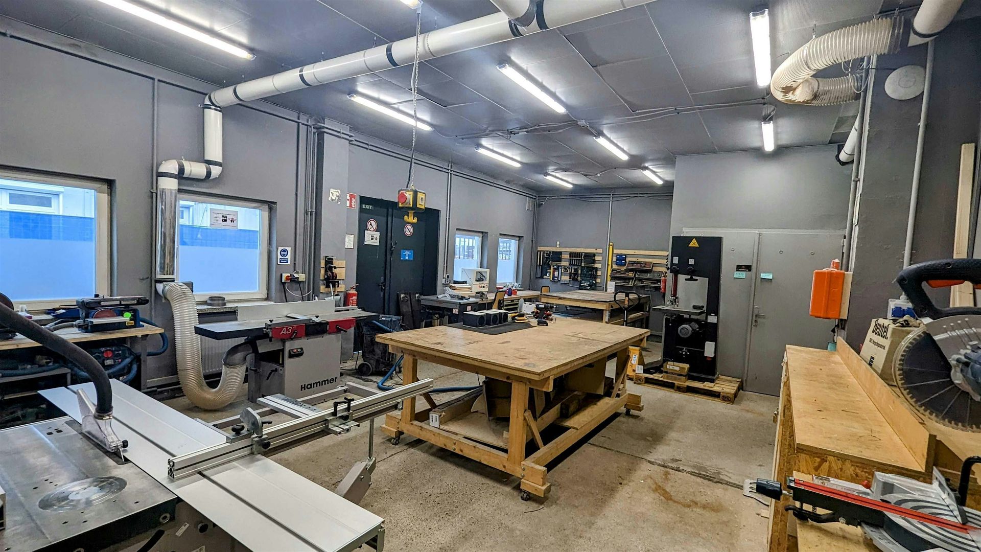 Workshop - Introduction to Wood Lab