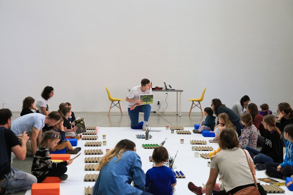 Výtvarný workshop STRUKTURY KOLEM NÁS