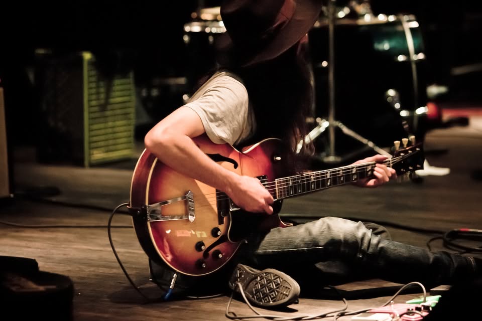 Bliss & Beats | Acoustic Live Music by Shahin Akasi