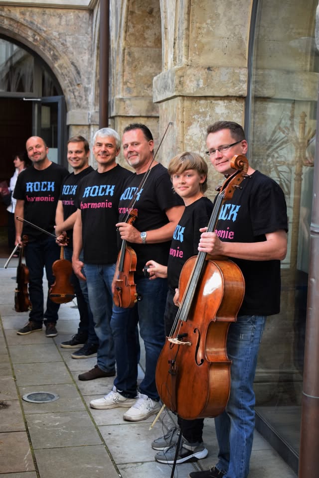 Česká ROCKharmonie - Dvořákův festival na Chvalském zámku