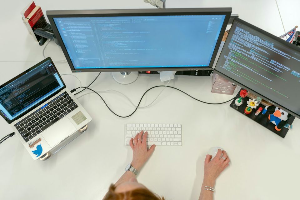 4-Hour Workshop: Basic Concepts of Computers, Networks, and Internet—Simplified