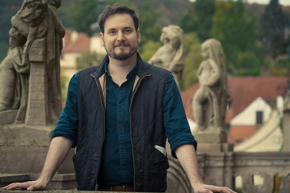 Nick - Kavarná Trojka
