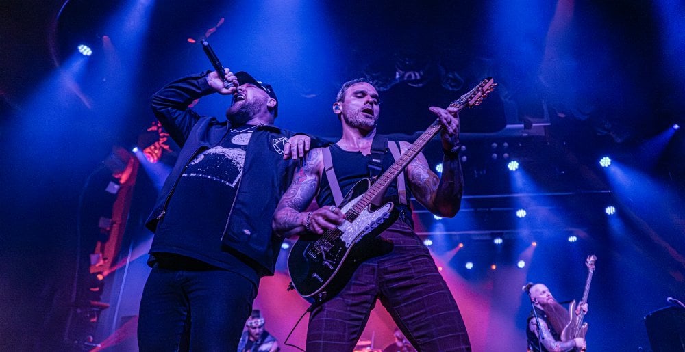Atreyu – Explosive Metal Show-Get 15% Off* - Use Code - SAVE15