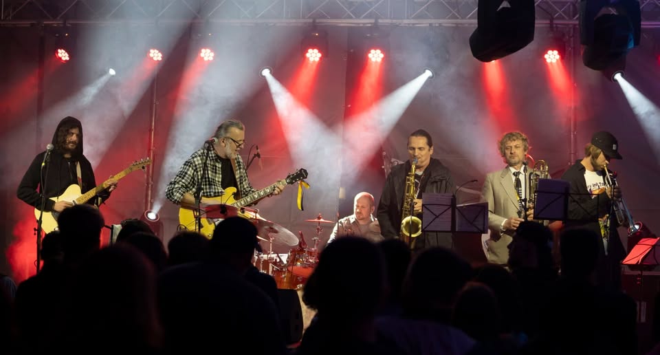 Edo Klena ahostia _ minifestival Hlasy slobody | Christiania