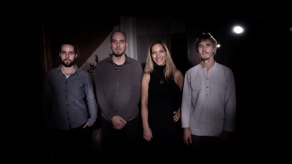 Petra ONDERUF Quartet v Hogo Fogo