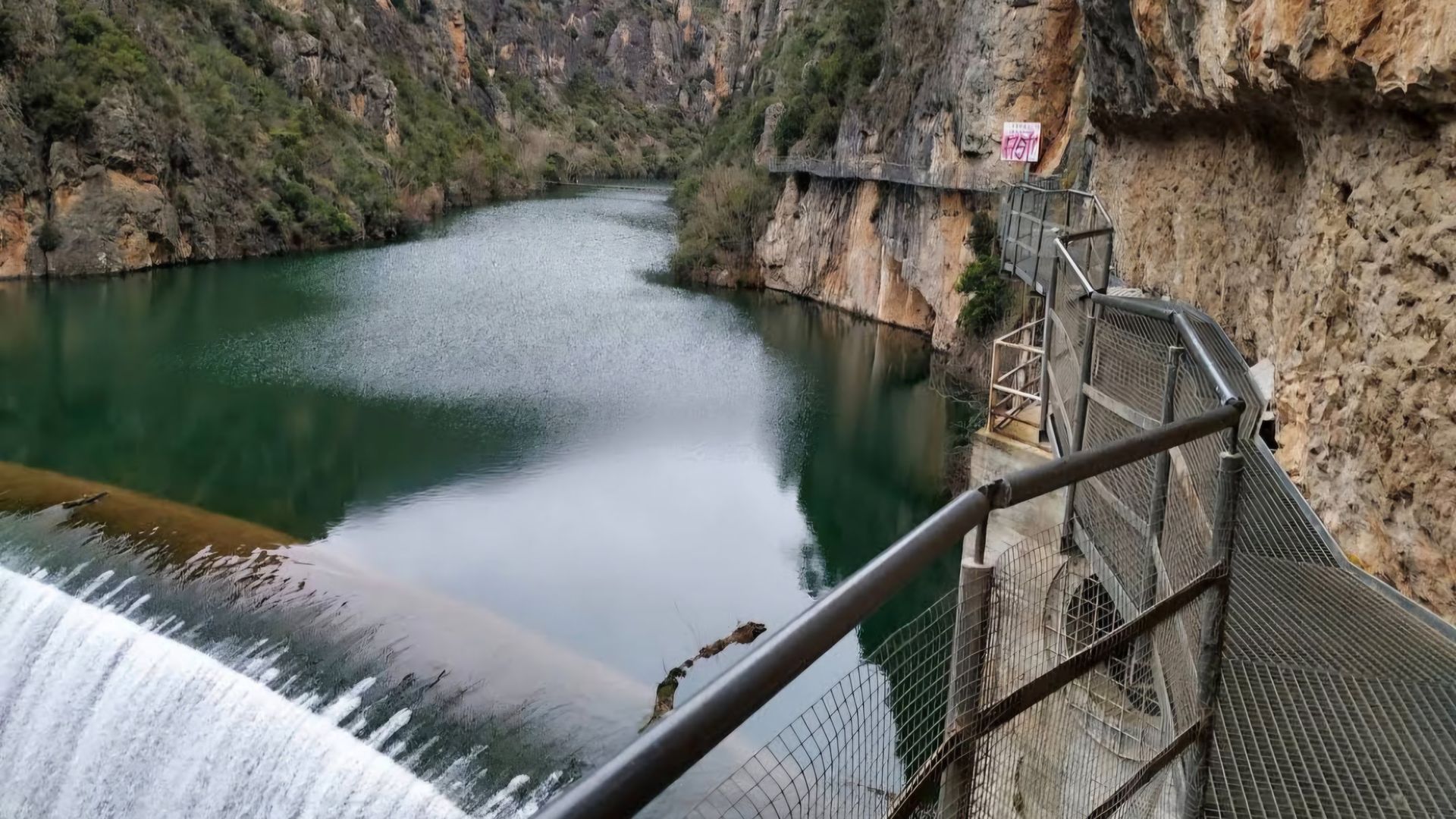 Noguera : Congost del Mu desde Alòs de Balaguer .