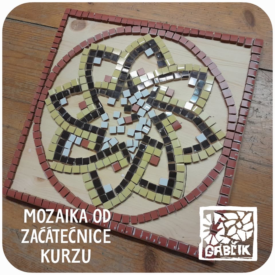 Praha kurz tvarované mozaiky - Praha Atelier K1