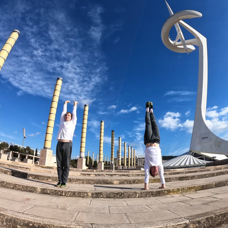 Kurz Stojky / Handstands