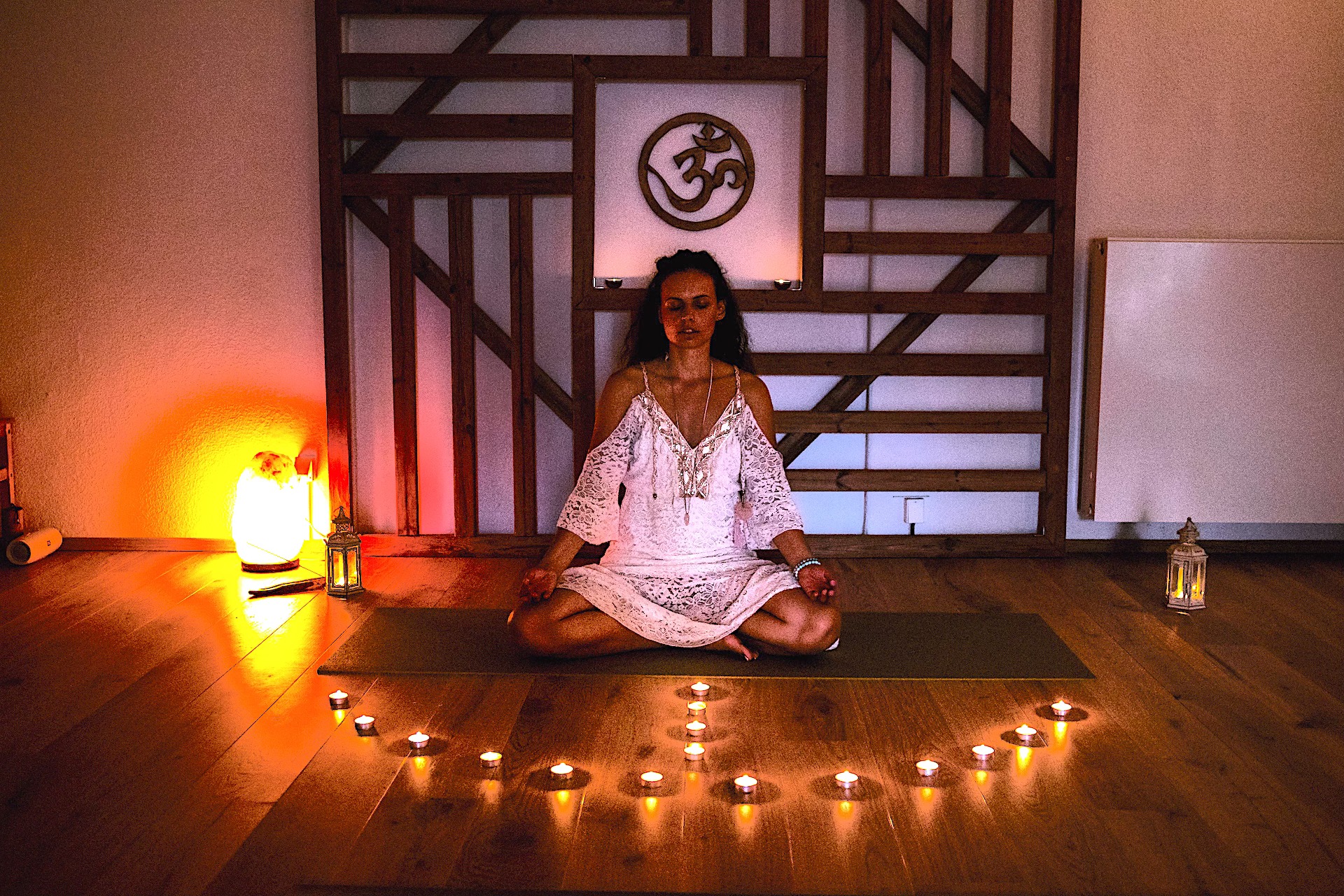 Liečivá joga pre ženy & Vedená meditácia