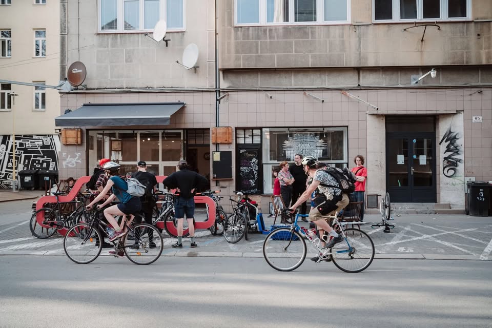POP-UP cyklodílna s BKB