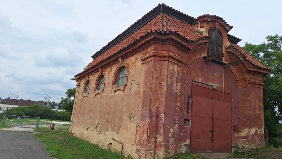 Libeň IV. – do centra aneb kdo se ženil na zámečku?