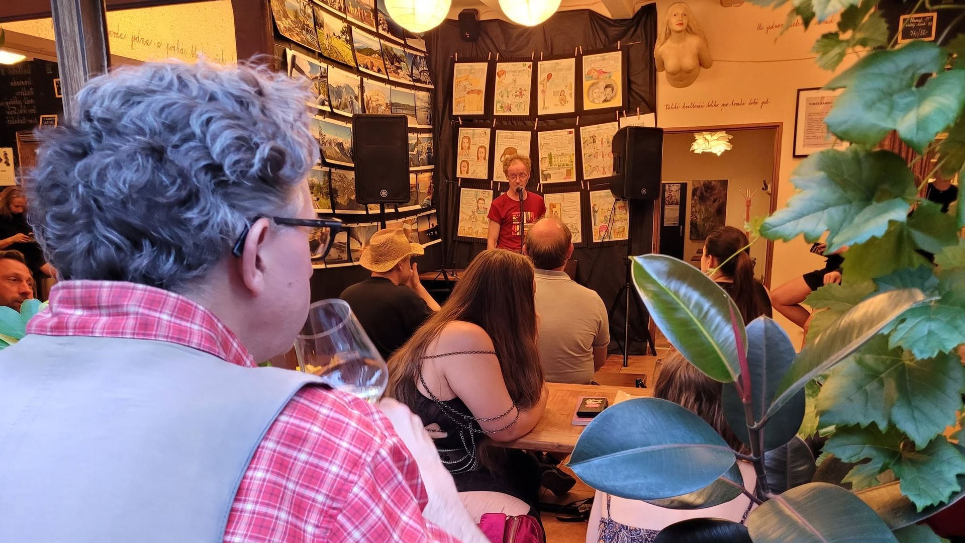 Open Mic prázdninová Poezie Za školou č. 2