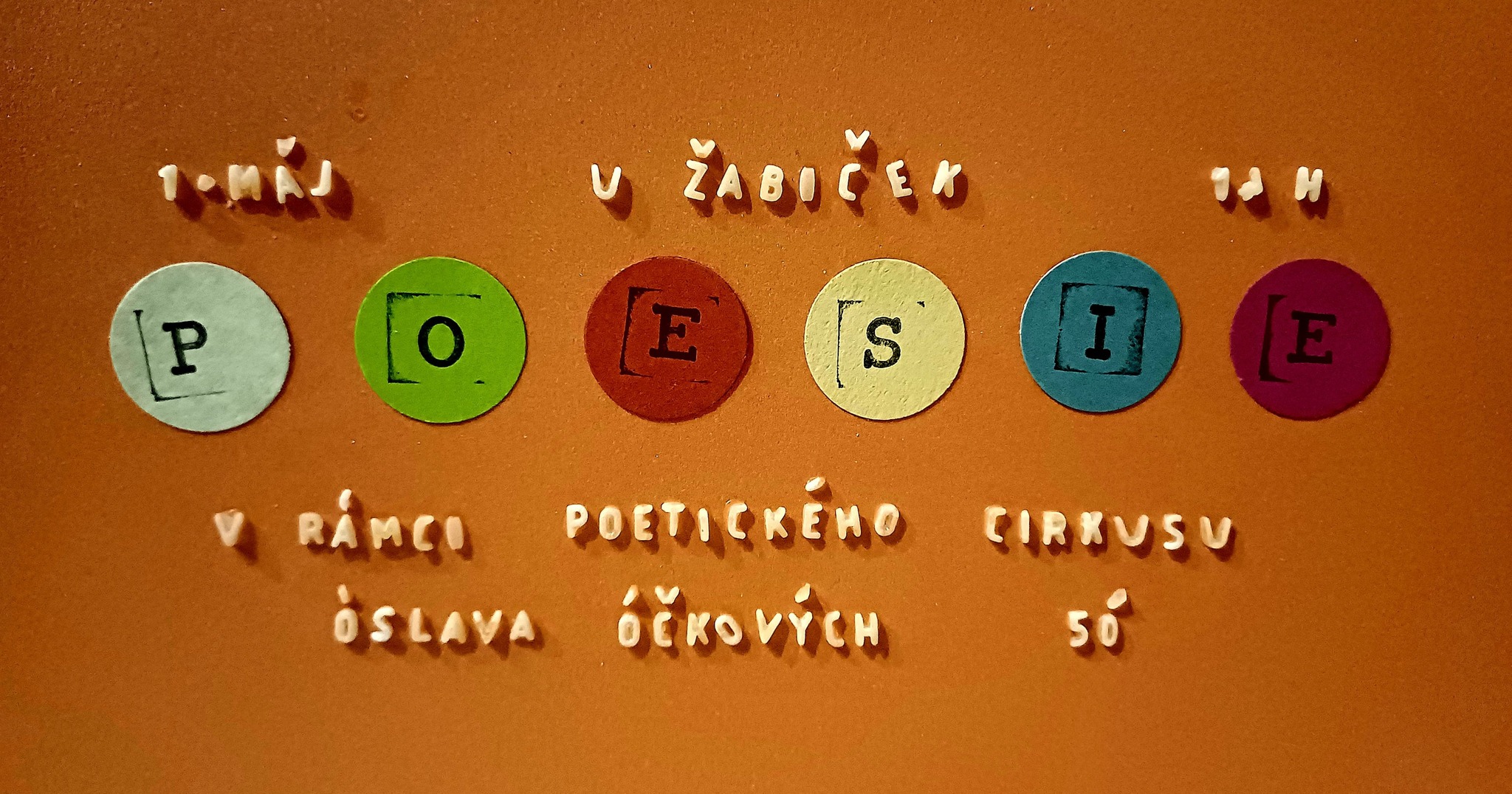 Poezie na Petříně 2025 + Óslava Óčkových 5Ó