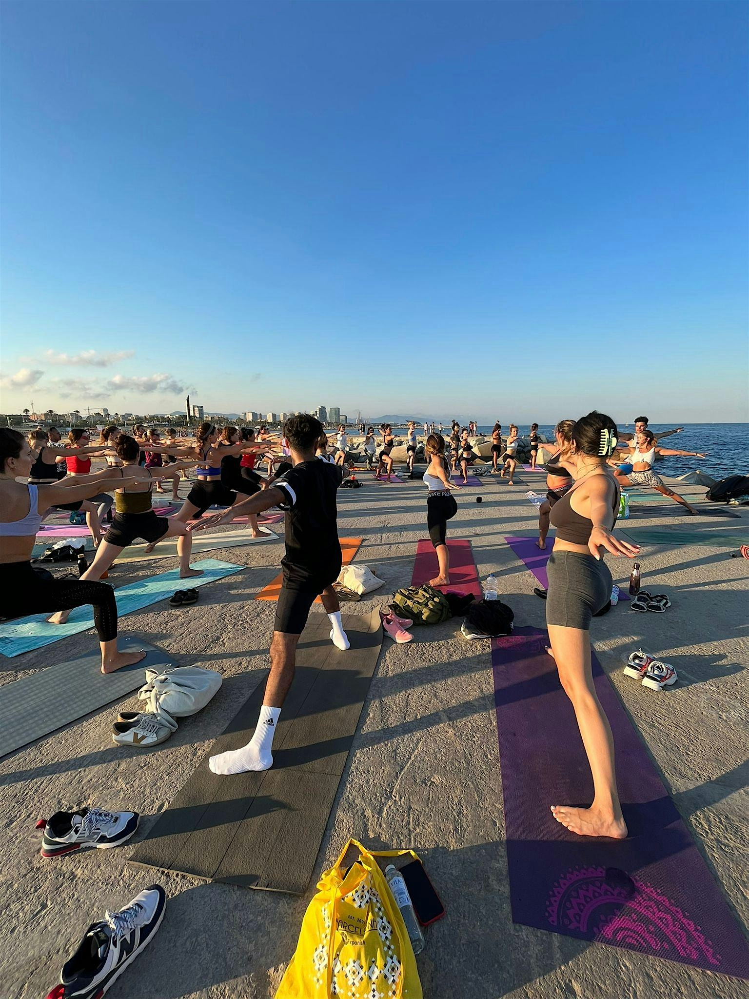 Sunrise Yoga by the Sea. 90min. All levels. Bogatell breakwater