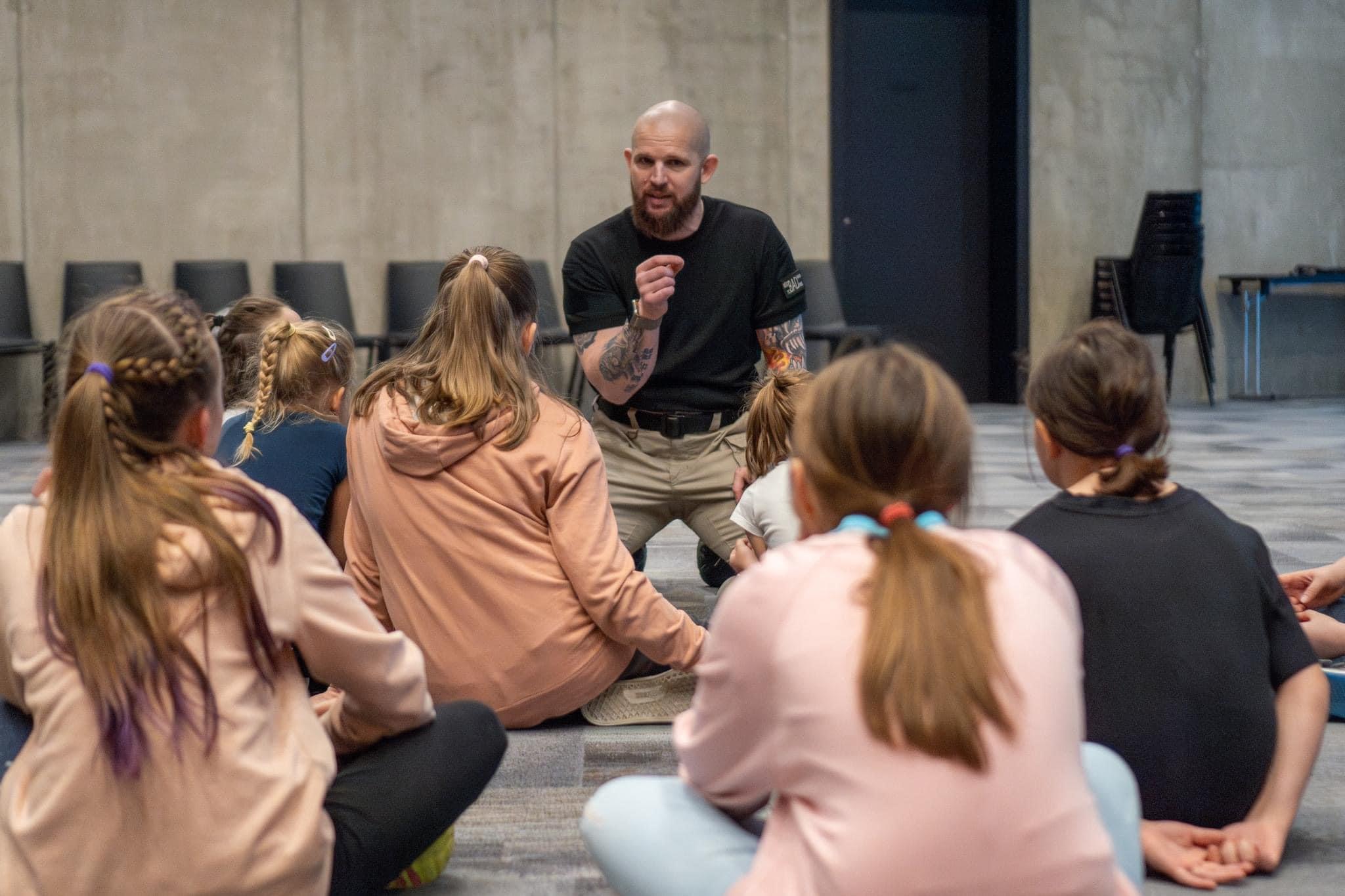 Kurz sebeobrany Krav Maga pro děti( 6-11 let)