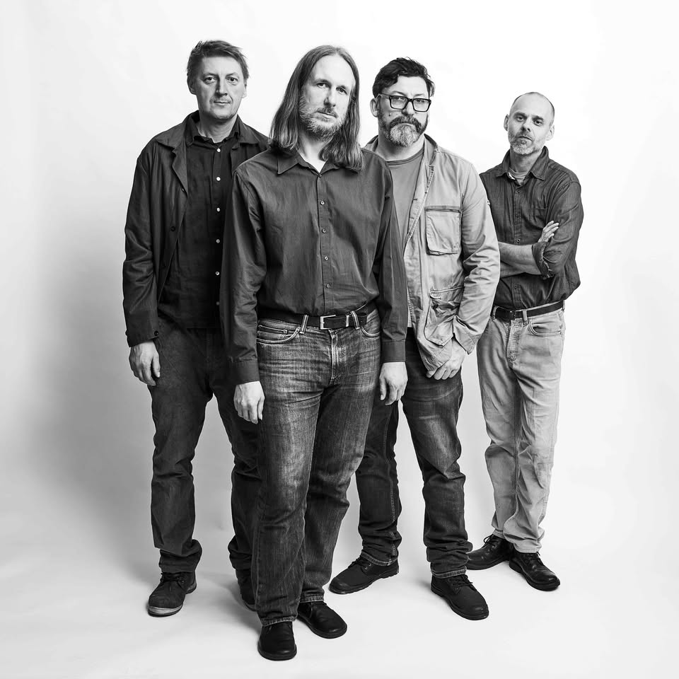 B4 - křest alba Mazut;  + Ženy Tribute Band