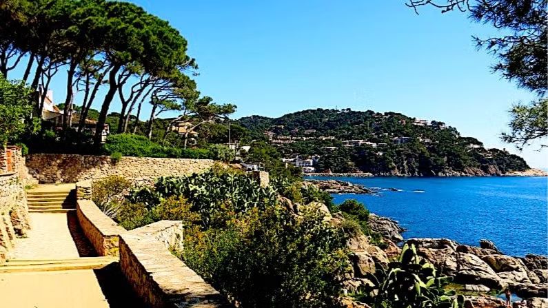 Caminos de Ronda de la Costa Brava: Calella de Palafrugell - Cala de Castell