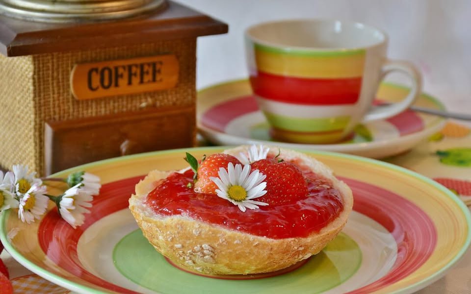 Adventsfrühstück – Frühstück ist fertig! Mit Conny