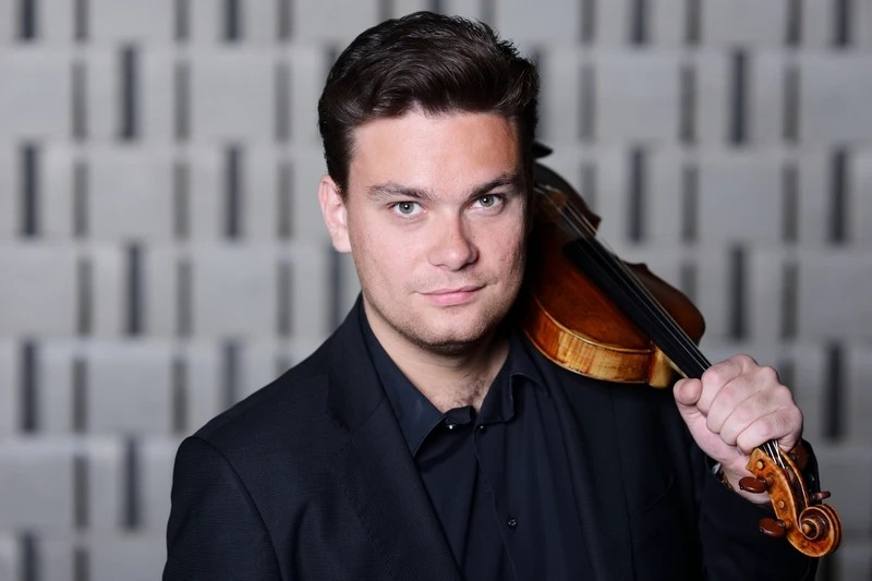 International Violin Making Competition Prague: výstava, koncert Jiřího Vodičky, vyhlášení