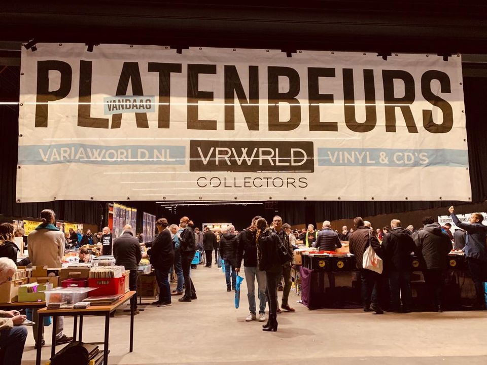 XXL Platenbeurs Groningen - Martiniplaza zaterdag 30 maart