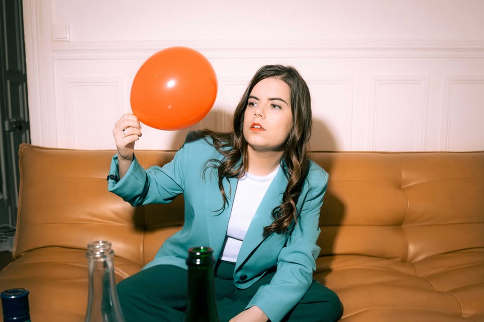 Fanny Ruwet: We said we were partying (early show)