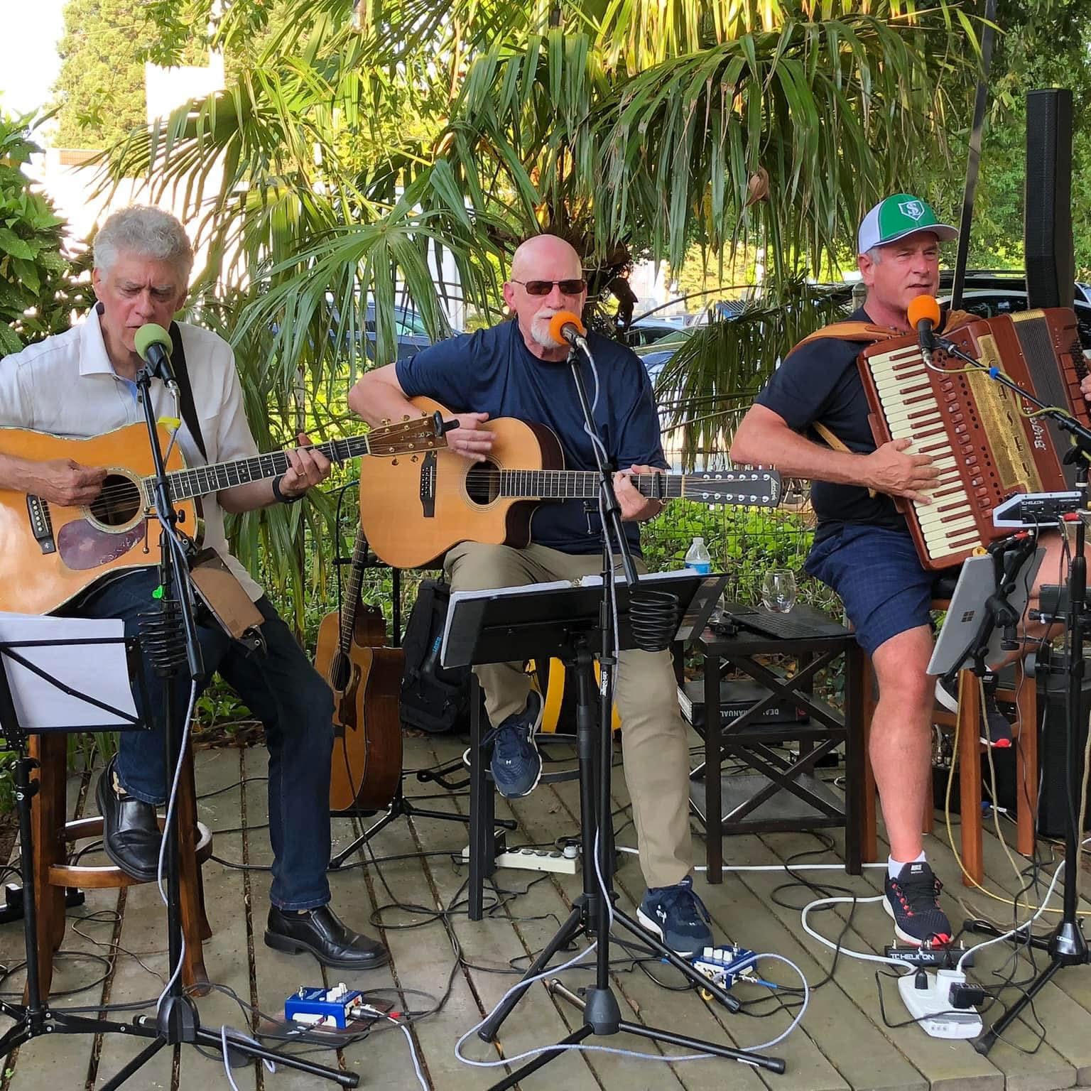 LIVE MUSIC: Boat Drinks Band