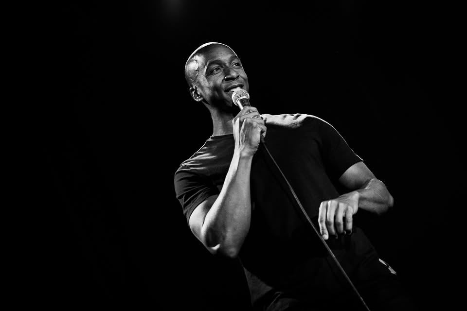 Comedy Experience Amsterdam with Rachman Blake