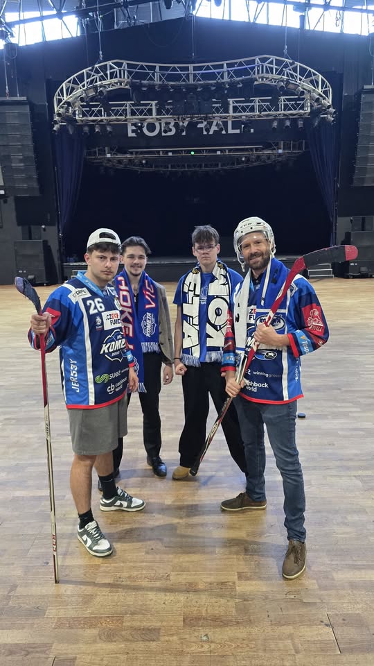 Natáčení videoklipu - oslava Mezinárodního dne tance - Finále Play Off - Kometa - Afterparty