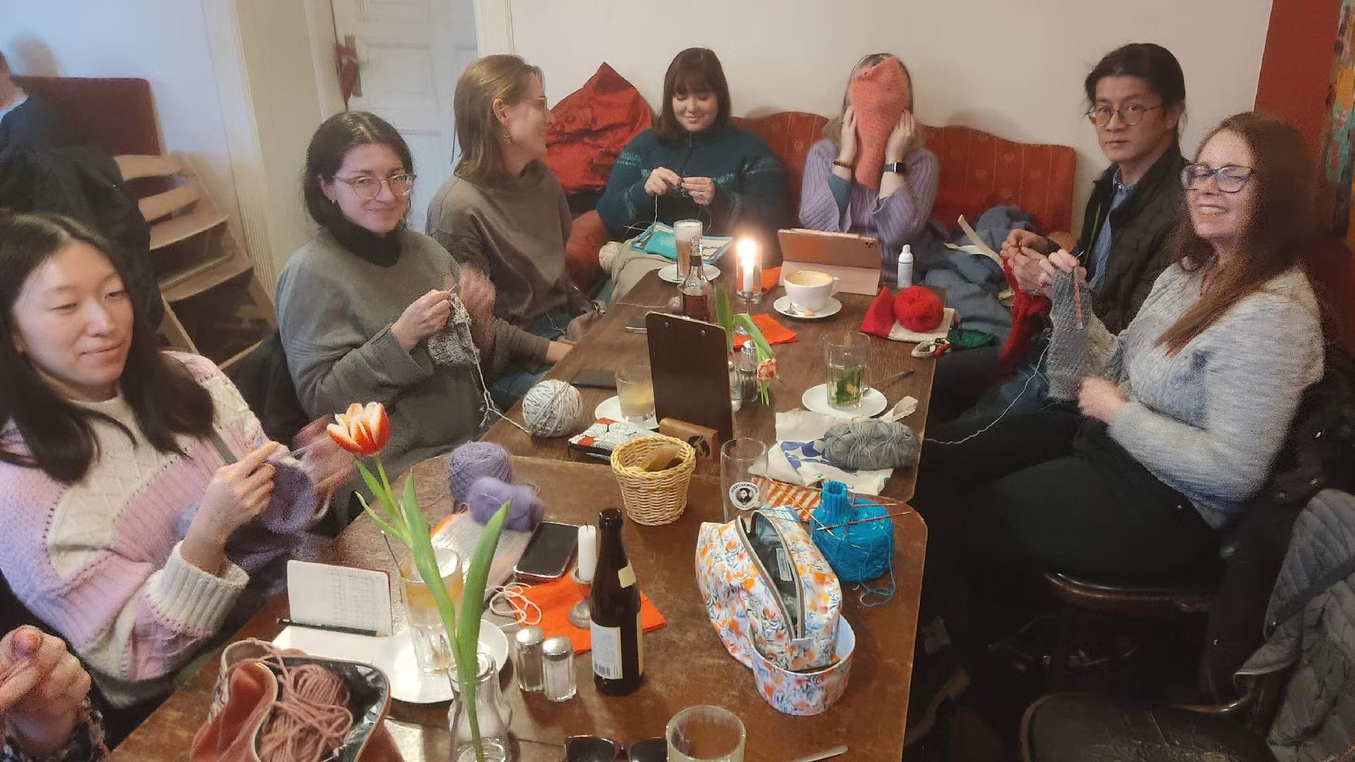 Sunday Knitting Neukölln
