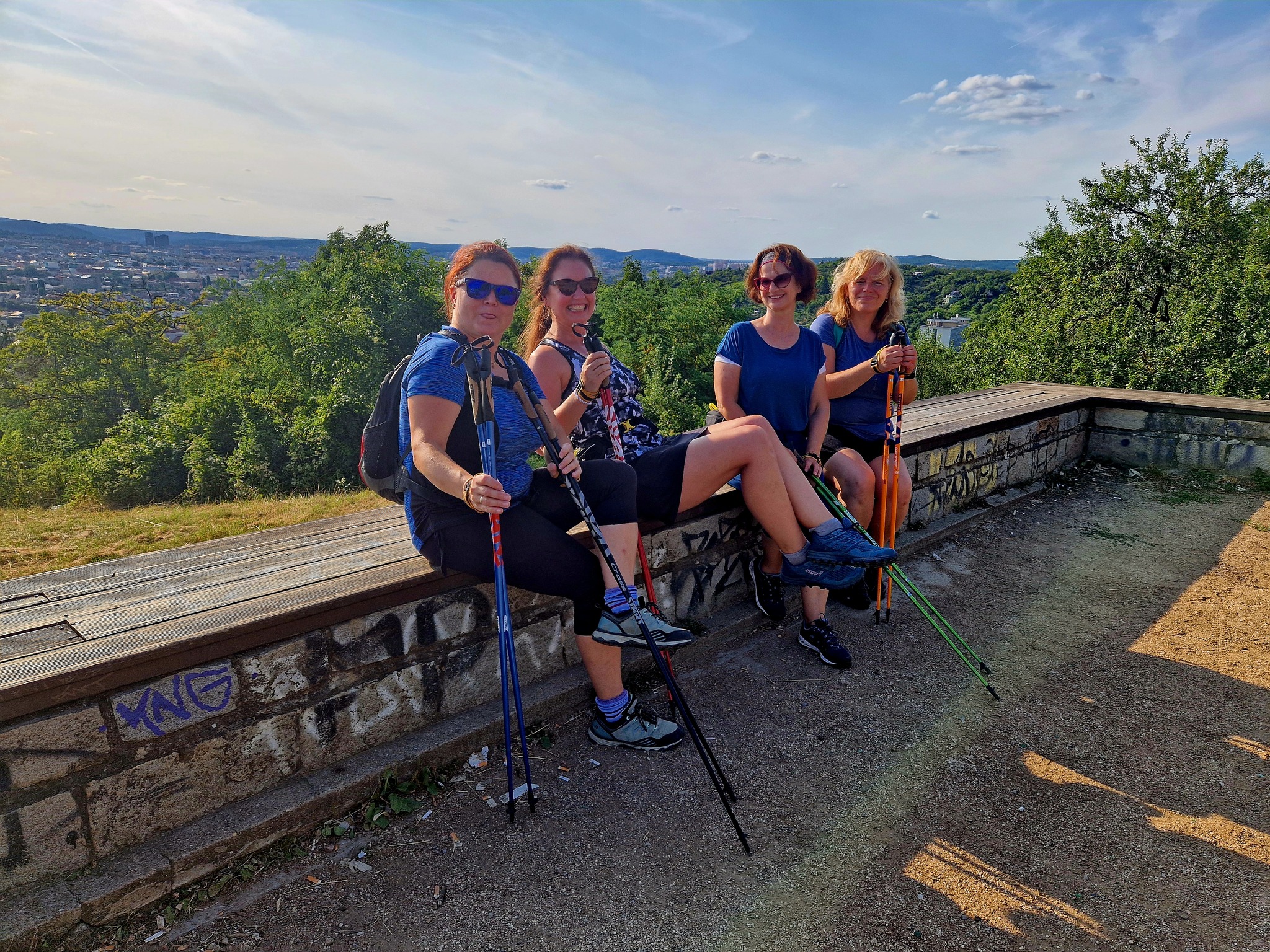 VÝŠLAP NORDIC WALKING