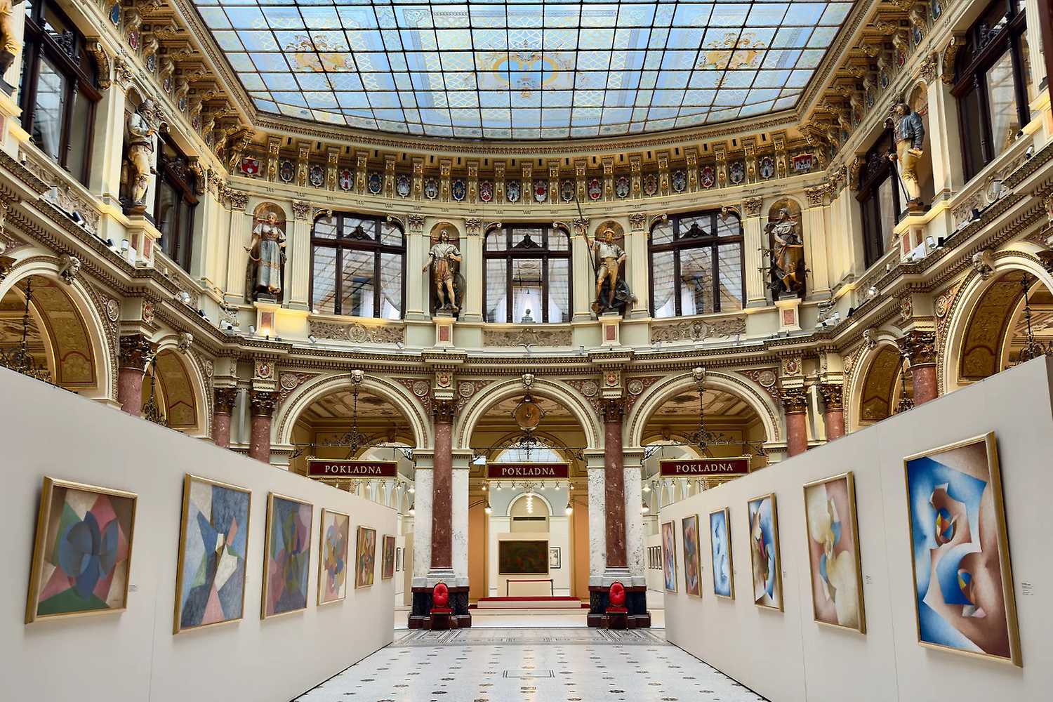 Vernisáž výstav v Art Palace Prague