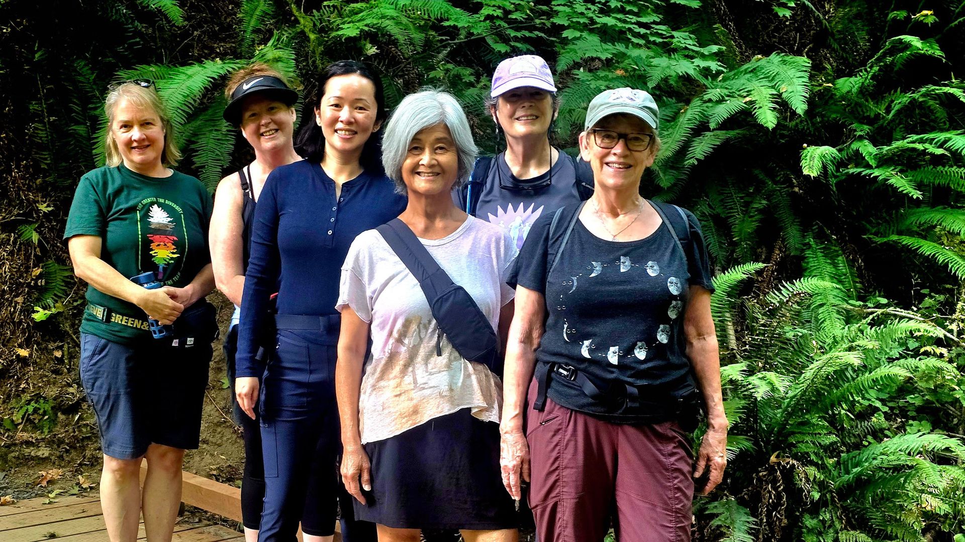 Women's Wednesday👟👟 Wanderers   Fanno Creek trail
