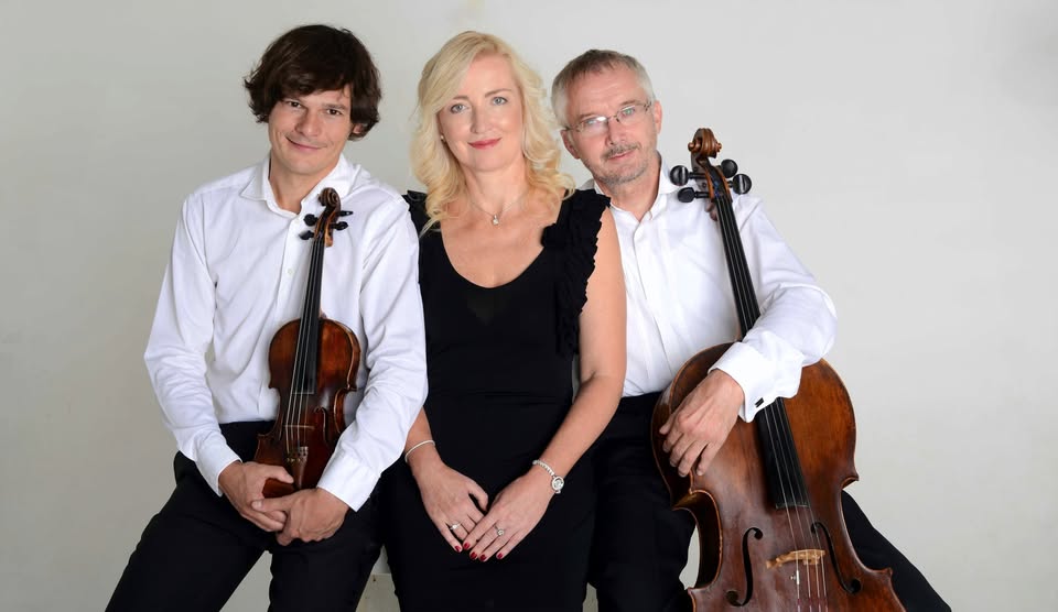 Moravské klavírní trio & Jubilanti a géniové - MUZIKOBRANÍ