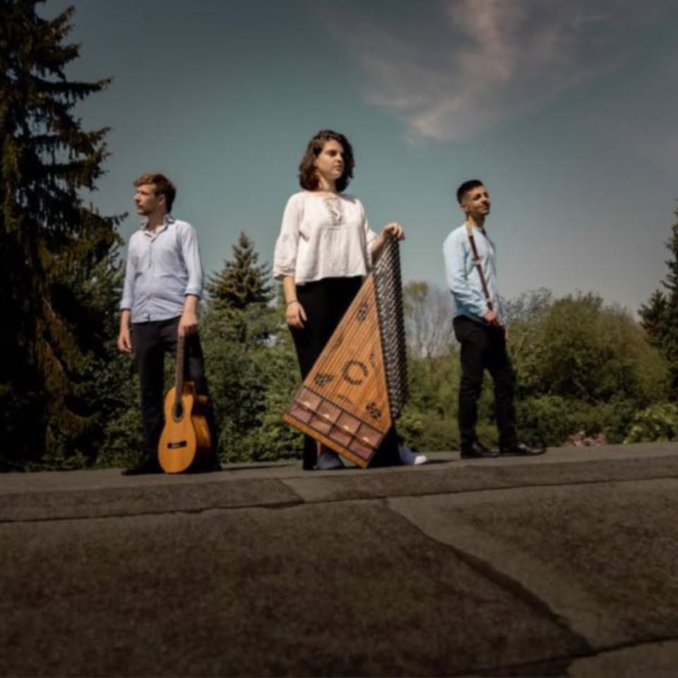 BALKAN FUEGO TRIO ★ MAGIC CARPET SESSIONS