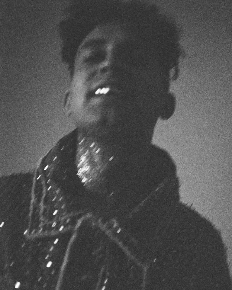 The Curly Simon vo Wave